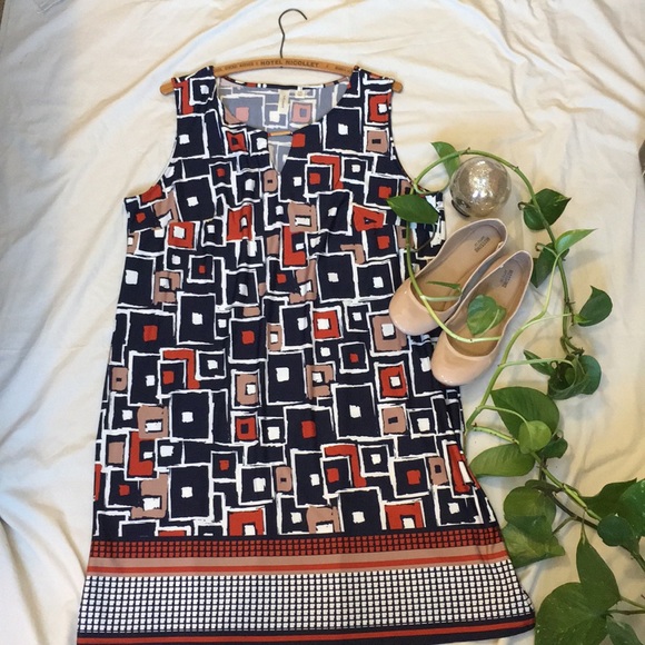 Tacera Dresses & Skirts - 2x sheath dress! Modern geometric print!